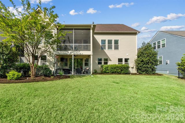 15516 Aviary Orchard Way, Charlotte, NC 28278