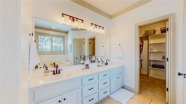 9739 Soaring Hawk Drive, Bentonville, AR 72713