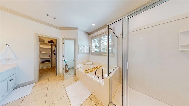 9739 Soaring Hawk Drive, Bentonville, AR 72713