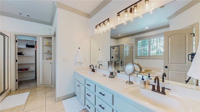 9739 Soaring Hawk Drive, Bentonville, AR 72713