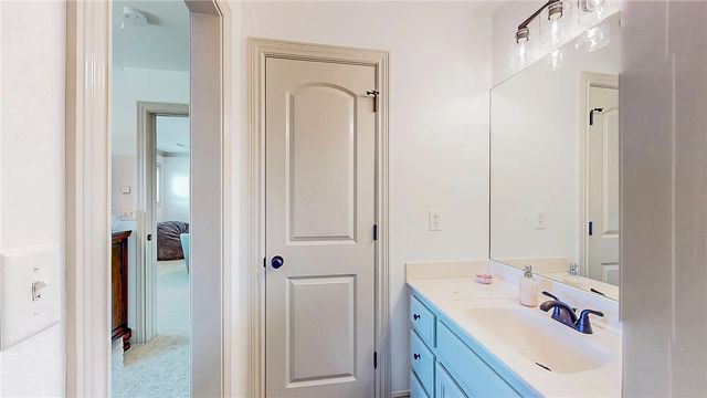 9739 Soaring Hawk Drive, Bentonville, AR 72713