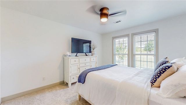 9739 Soaring Hawk Drive, Bentonville, AR 72713