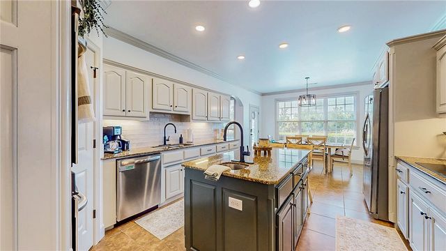 9739 Soaring Hawk Drive, Bentonville, AR 72713