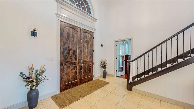 9739 Soaring Hawk Drive, Bentonville, AR 72713