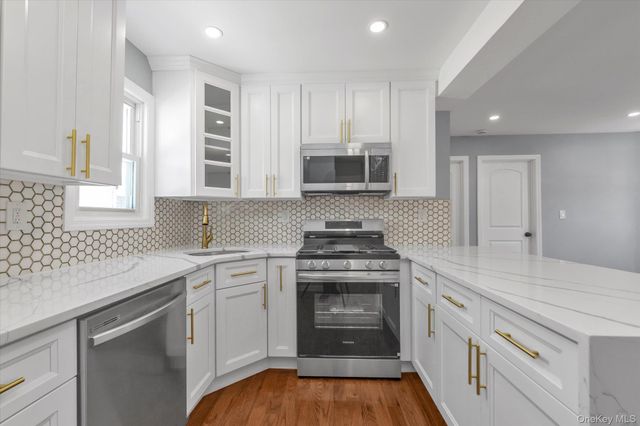 19410 Nashville Boulevard, Springfield Gardens, NY 11413