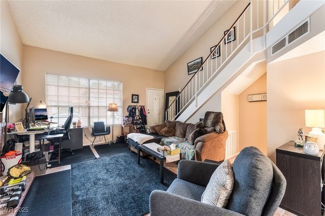 107 Blueberry Lane, Henderson, NV 89074