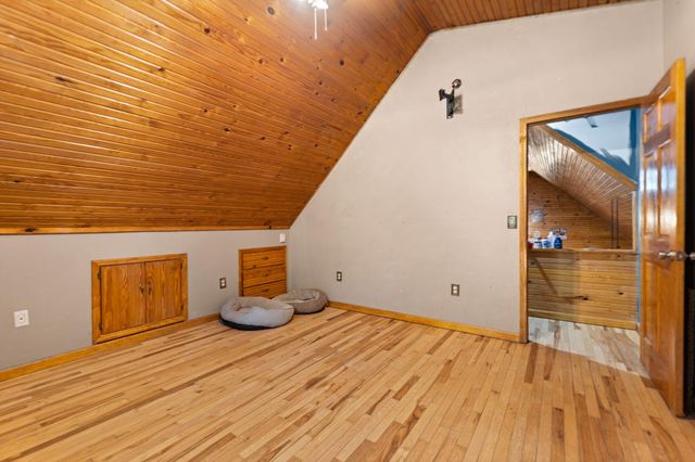 270 Left Fork Holly Road, Sextons Creek, KY 40983