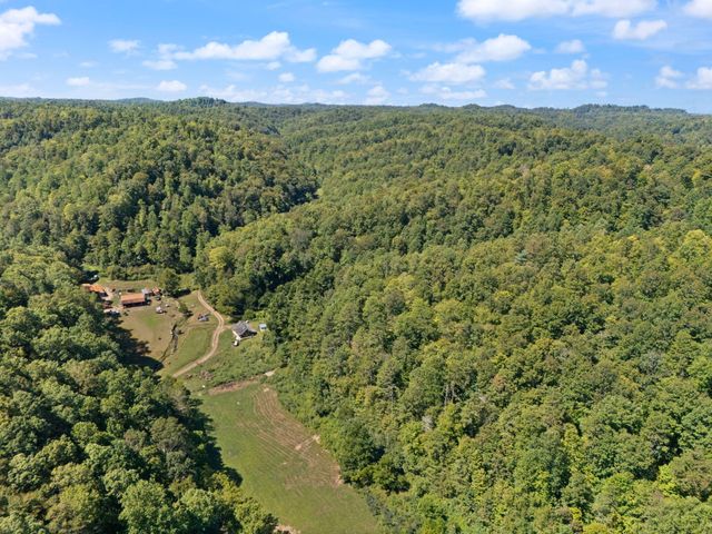 270 Left Fork Holly Road, Sextons Creek, KY 40983