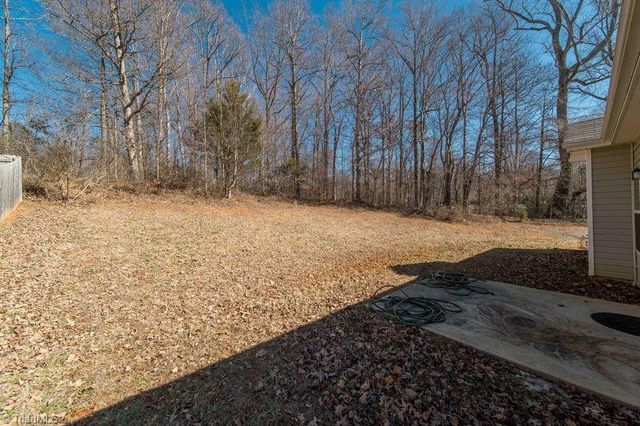 4184 Becca Lane, Kernersville, NC 27284