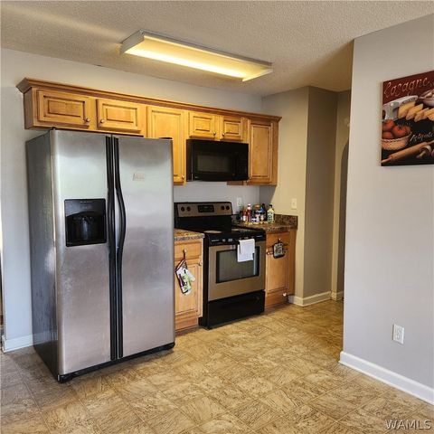 6495 Lakefield Dr, Tuscaloosa, AL 35401