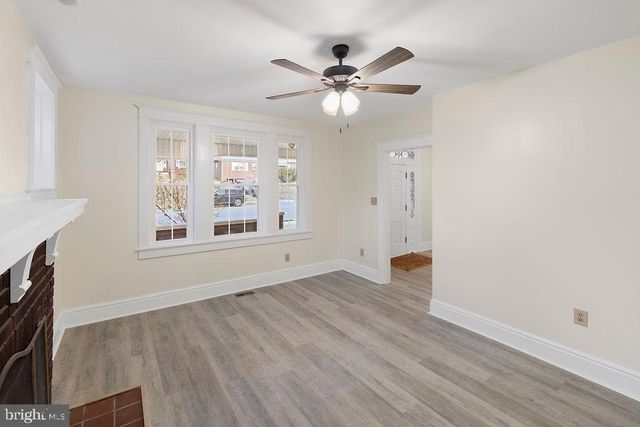 698 MARYLAND AVE, York, PA 17404