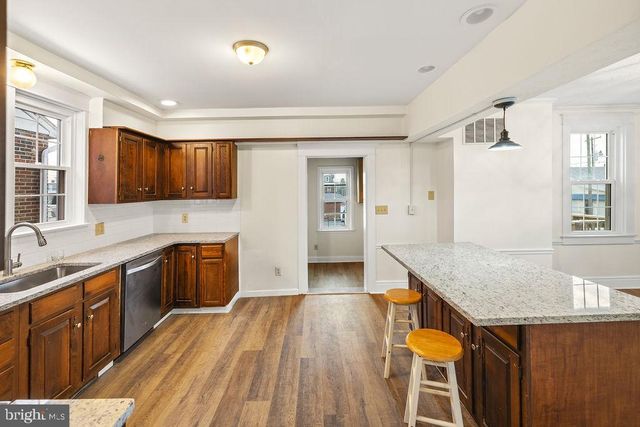 698 MARYLAND AVE, York, PA 17404