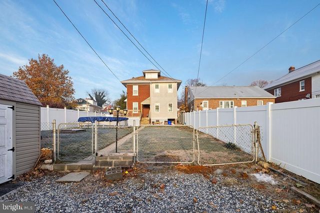 698 MARYLAND AVE, York, PA 17404