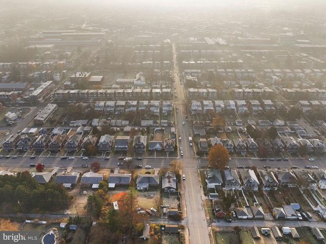 698 MARYLAND AVE, York, PA 17404