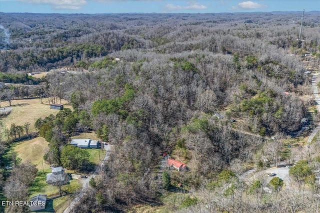736 Panther Creek Rd Off Rd, Sevierville, TN 37876
