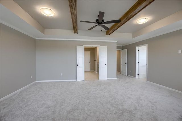 7485 N Utica Avenue, Parkville, MO 64152