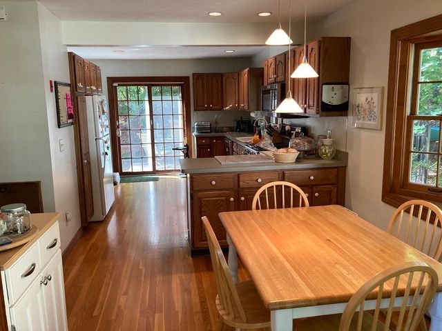 751 Central Ave, Needham, MA 02492