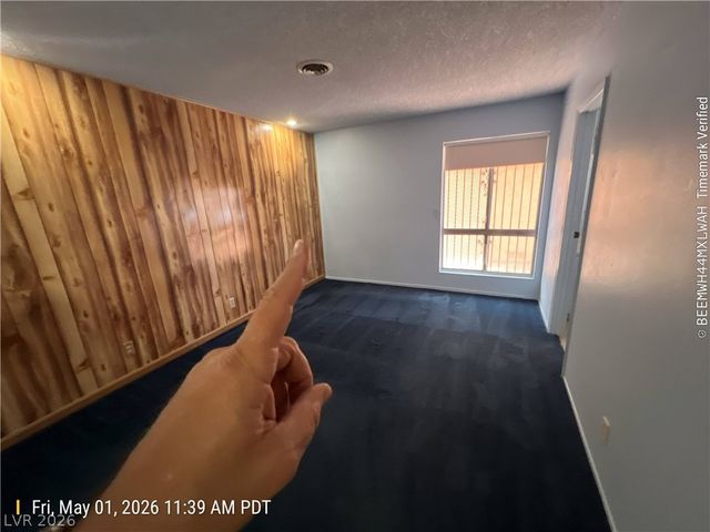 520 Starfire Place, Las Vegas, NV 89107