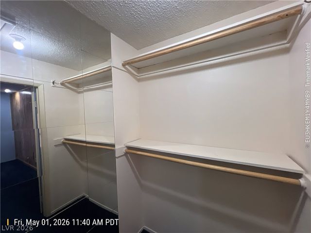 520 Starfire Place, Las Vegas, NV 89107