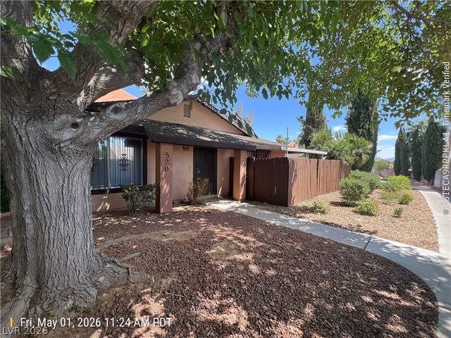 520 Starfire Place, Las Vegas, NV 89107