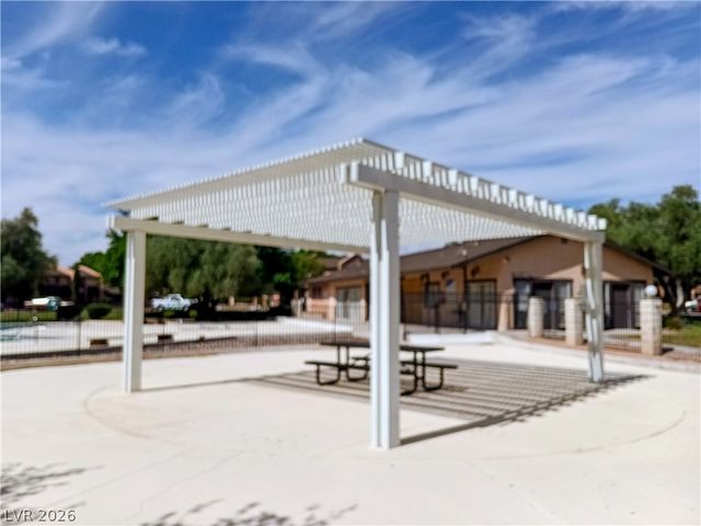 520 Starfire Place, Las Vegas, NV 89107