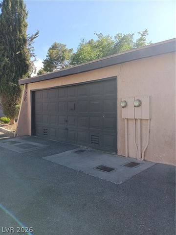 520 Starfire Place, Las Vegas, NV 89107