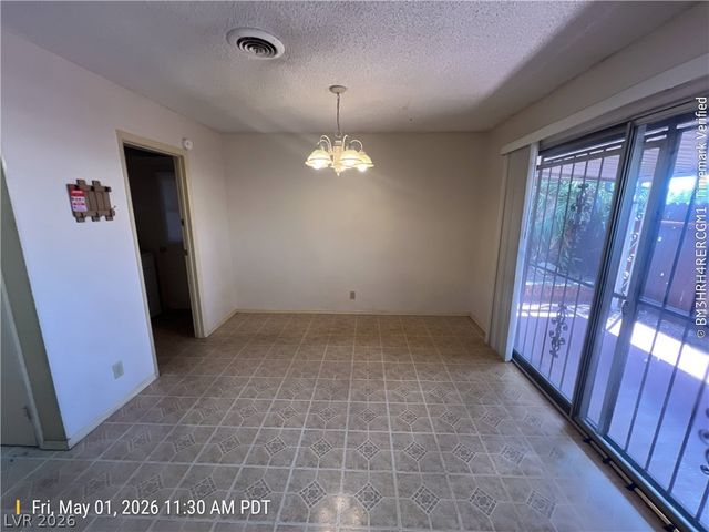520 Starfire Place, Las Vegas, NV 89107