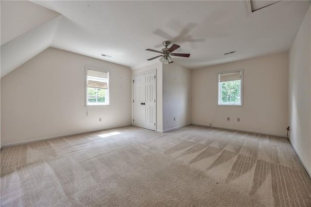 17620 Millwood Road, Leavenworth, KS 66048