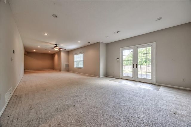 17620 Millwood Road, Leavenworth, KS 66048