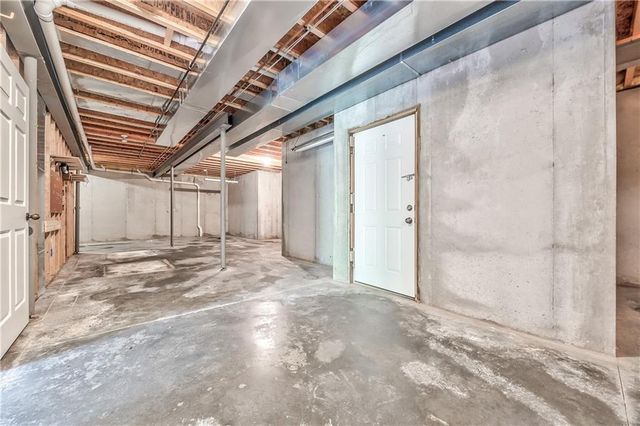 17620 Millwood Road, Leavenworth, KS 66048