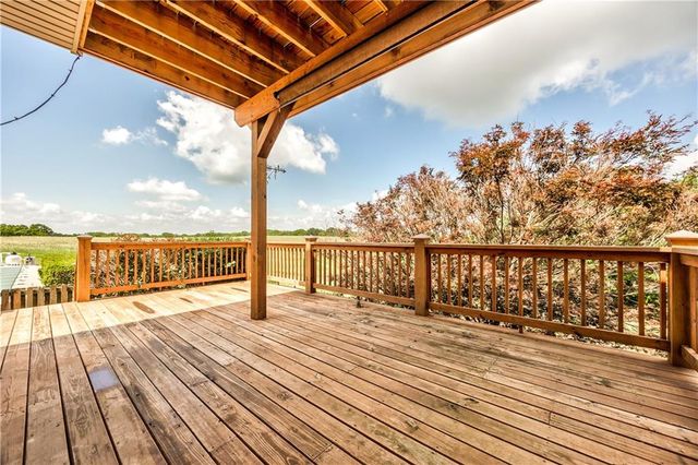 17620 Millwood Road, Leavenworth, KS 66048
