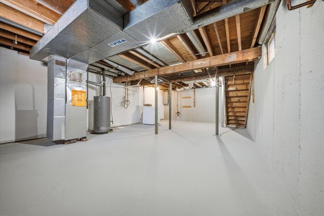 30 Gingras Drive, Nashua, NH 03060