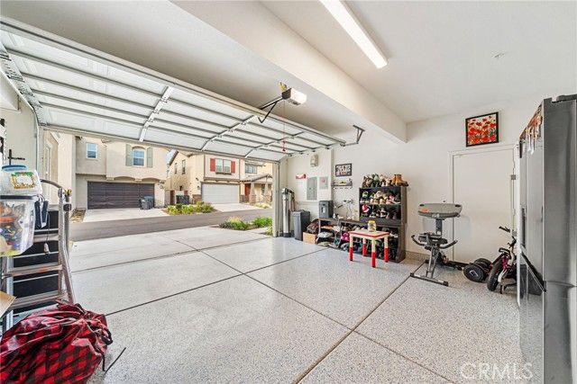 16057 Tanzinite, Chino, CA 91708