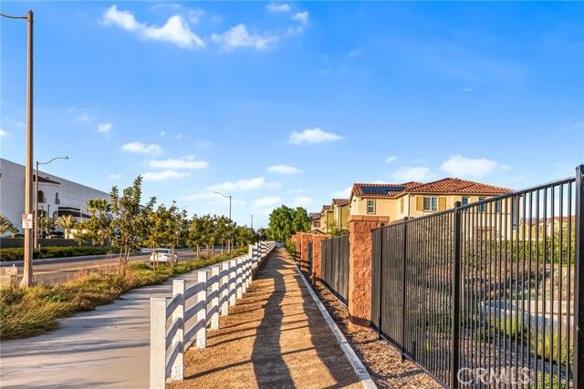 16057 Tanzinite, Chino, CA 91708