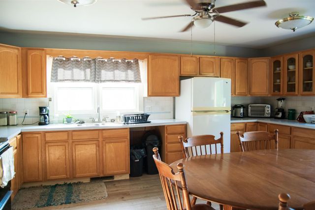 27008 W State Road 61, Langdon, KS 67583