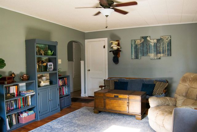 27008 W State Road 61, Langdon, KS 67583