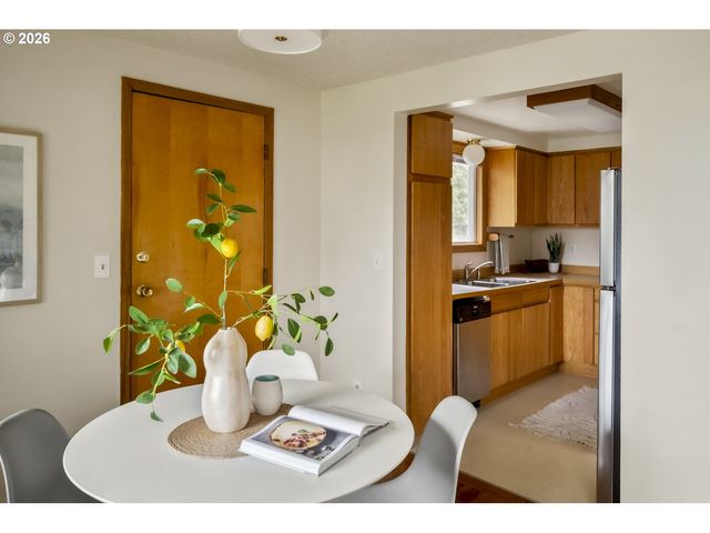 8217 Se 63RD Ave, Portland, OR 97206