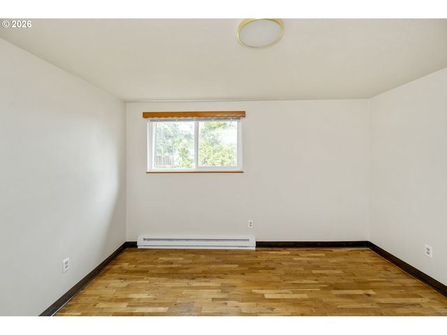 8217 Se 63RD Ave, Portland, OR 97206