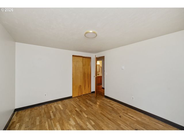 8217 Se 63RD Ave, Portland, OR 97206