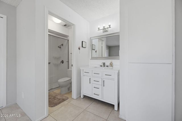 7823 E BONNIE ROSE Avenue, Scottsdale, AZ 85250