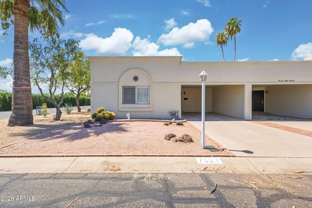 7823 E BONNIE ROSE Avenue, Scottsdale, AZ 85250