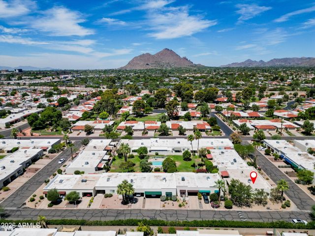 7823 E BONNIE ROSE Avenue, Scottsdale, AZ 85250