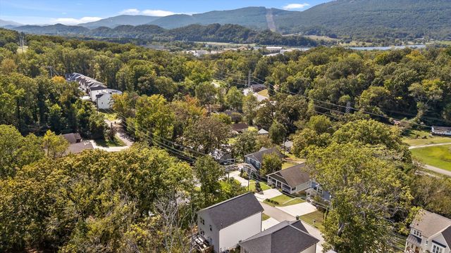 608 Ladd Avenue, Chattanooga, TN 37405