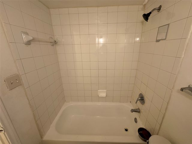 9817 Walnut Street 107, Dallas, TX 75243