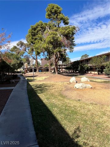 3720 Royal Crest Street 16 & 17, Las Vegas, NV 89119