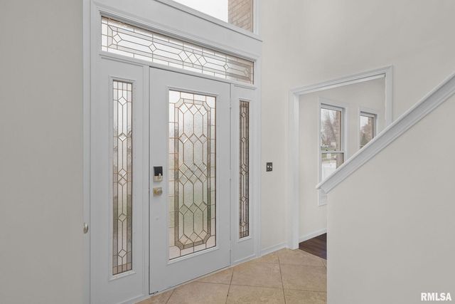 1600 E 5TH Street, Coal Valley, IL 61240