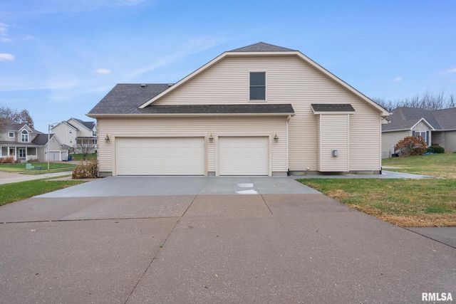 1600 E 5TH Street, Coal Valley, IL 61240