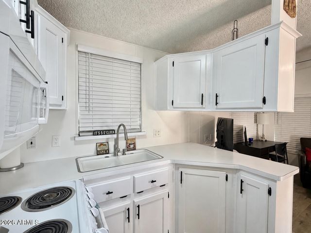 111 S GREENFIELD Road 636, Mesa, AZ 85206