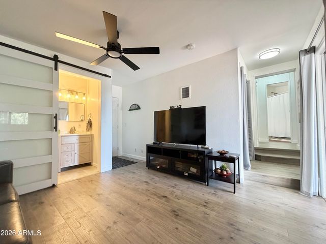 111 S GREENFIELD Road 636, Mesa, AZ 85206
