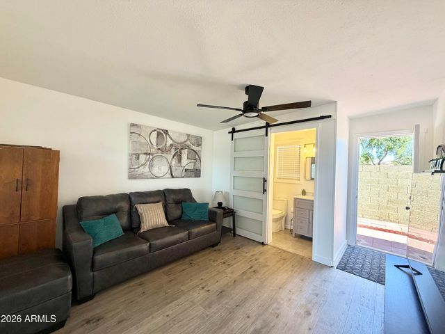 111 S GREENFIELD Road 636, Mesa, AZ 85206